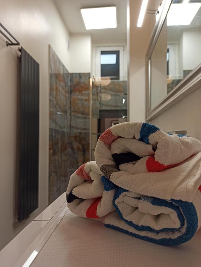 Apartament Rozeta Centrum 6Os Легница Екстериор снимка