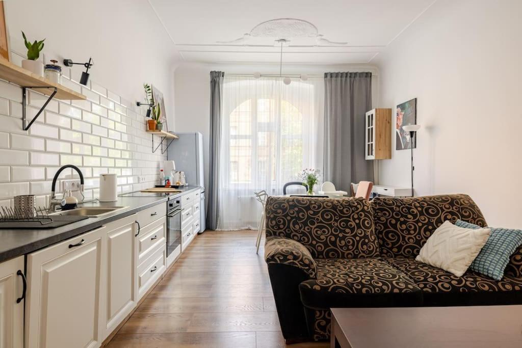 Apartament Rozeta Centrum 6Os Легница Екстериор снимка