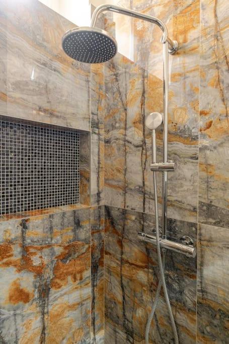 Apartament Rozeta Centrum 6Os Легница Екстериор снимка